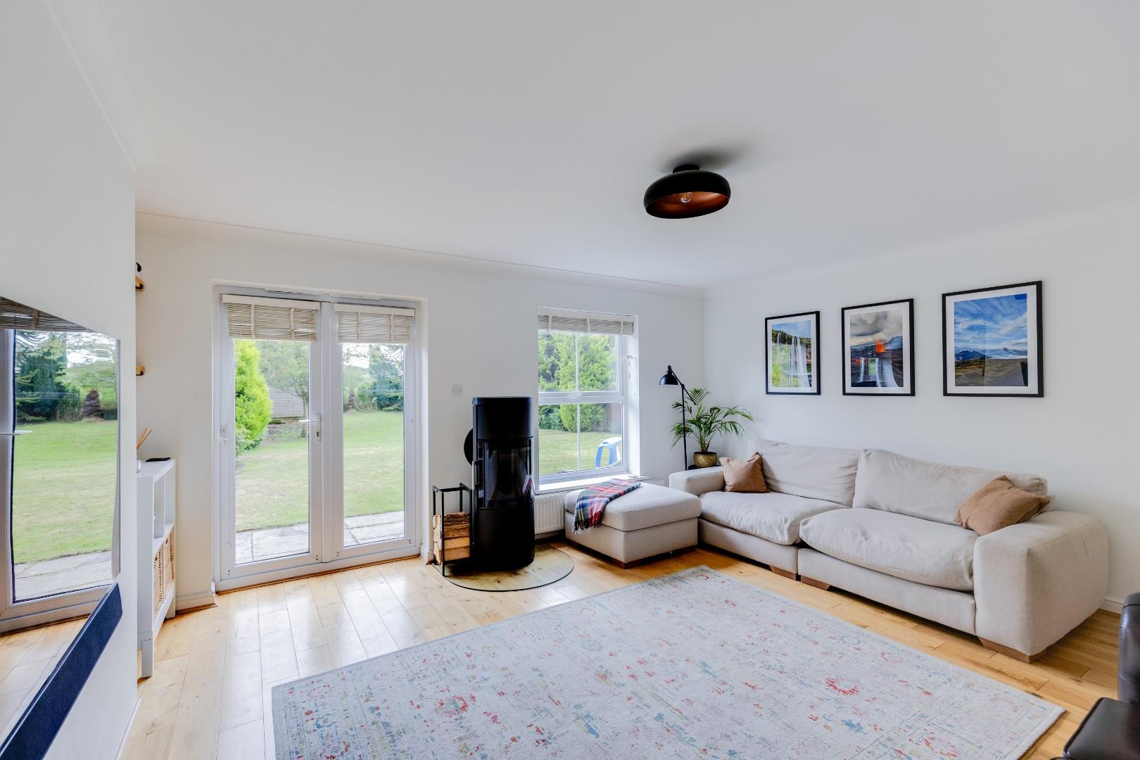 Ffordd Y Dderwen, Ystradowen, Cowbridge, CF71 7SG